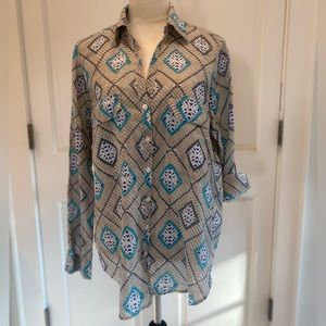 Roller Rabbit button down shirt. Size Medium.